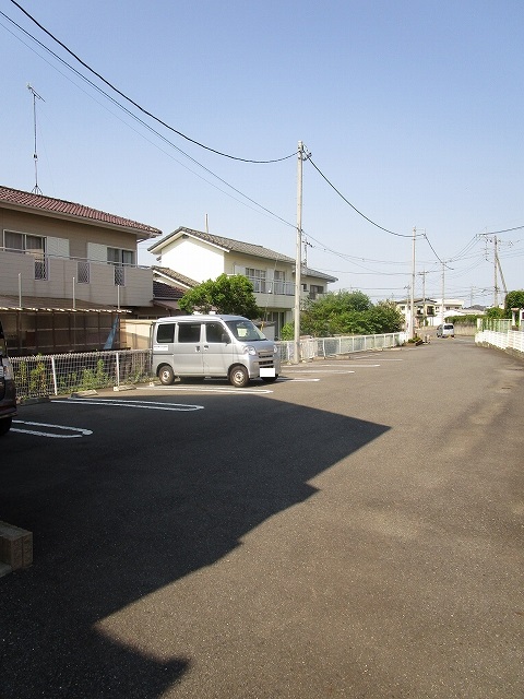 14/20 駐車場