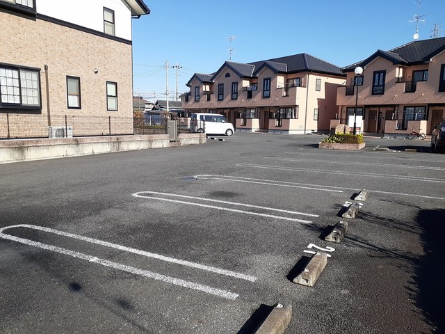 2/10 駐車場