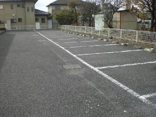 14/21 駐車場