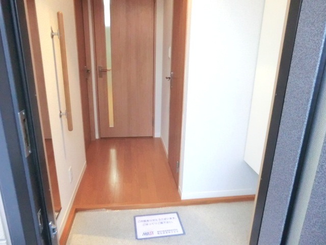 22/30 エントランス