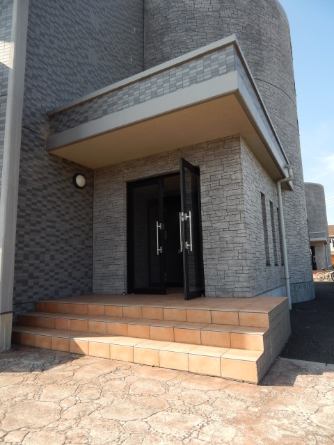 22/30 エントランス