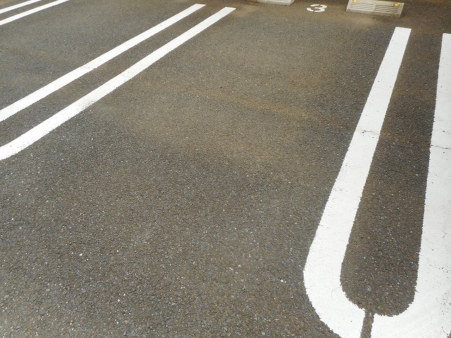 14/20 駐車場