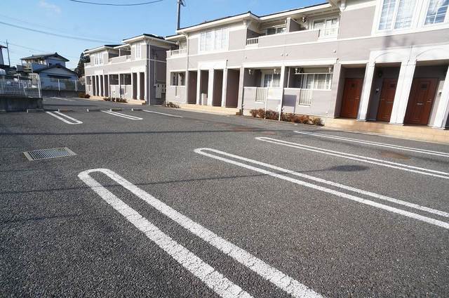 14/22 駐車場