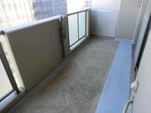 16/28 バルコニー