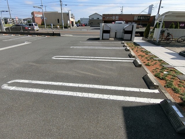 14/20 駐車場