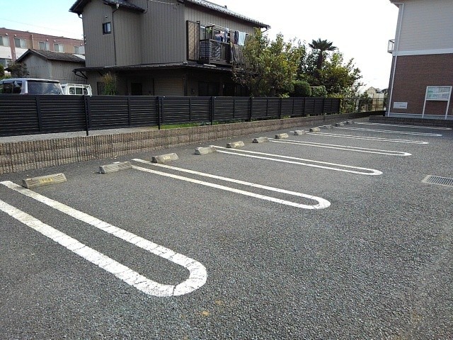14/22 駐車場