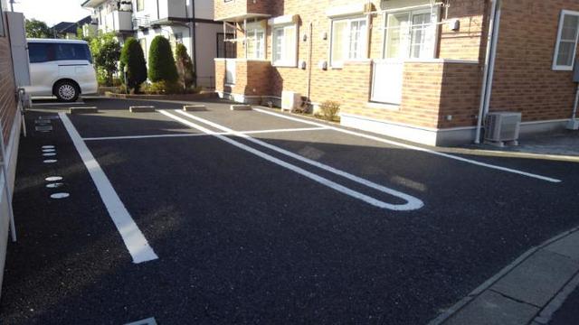 14/20 駐車場
