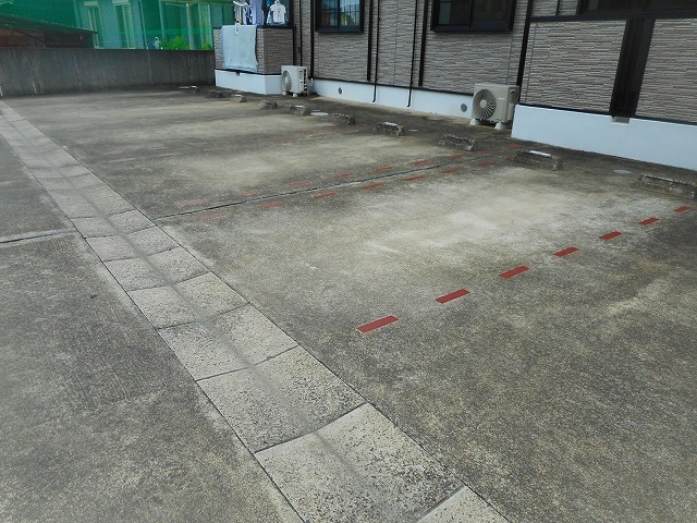 14/20 駐車場