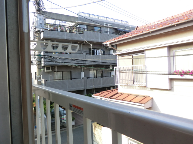 20/30 バルコニー