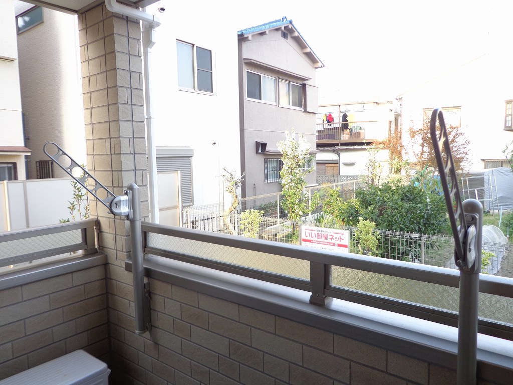 23/30 バルコニー