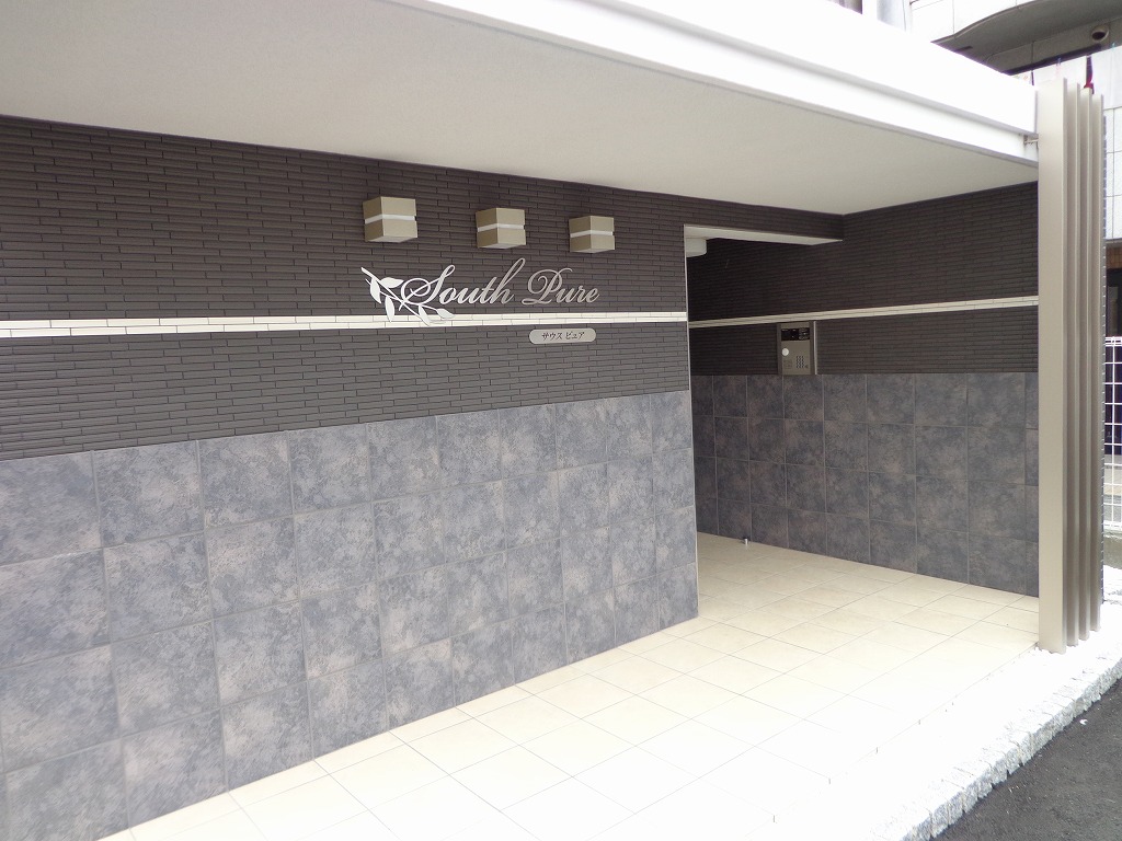 14/24 エントランス