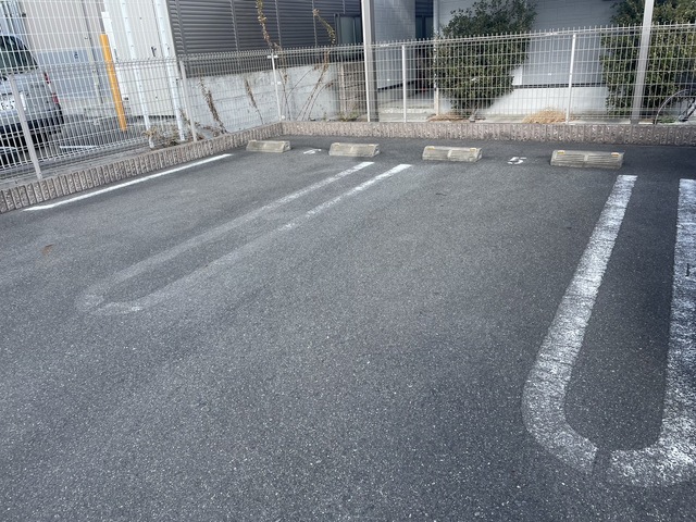 14/20 駐車場