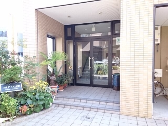 14/30 エントランス