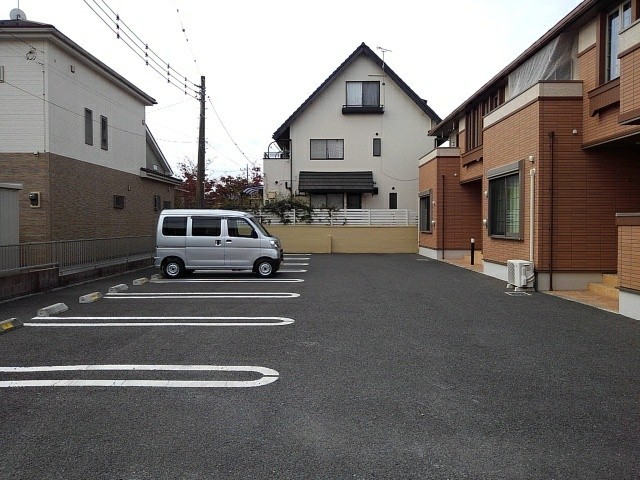 14/20 駐車場