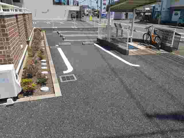2/8 駐車場