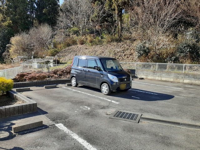 14/20 駐車場
