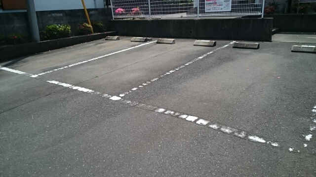 14/20 駐車場
