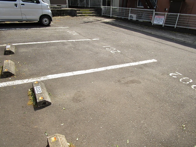 2/8 駐車場
