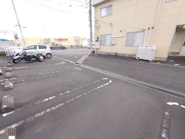 14/20 駐車場
