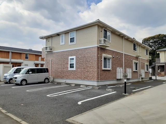 14/20 駐車場
