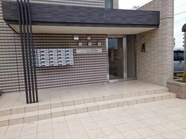 2/7 エントランス