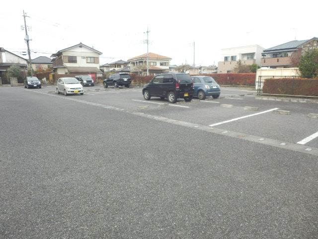 22/29 駐車場