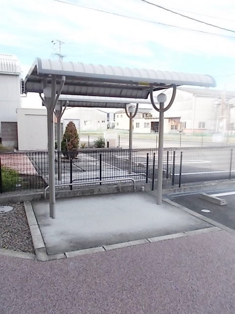 14/20 駐車場
