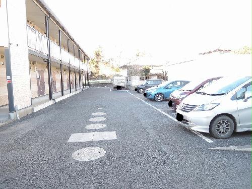 14/14 駐車場