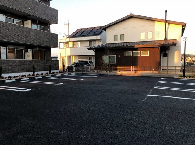 14/20 駐車場