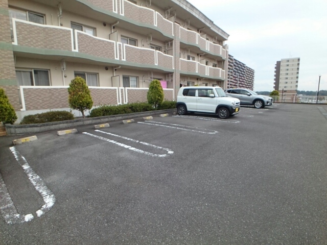 2/8 駐車場