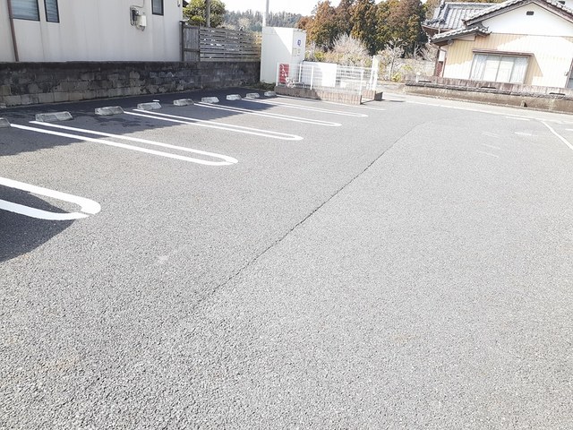 2/8 駐車場