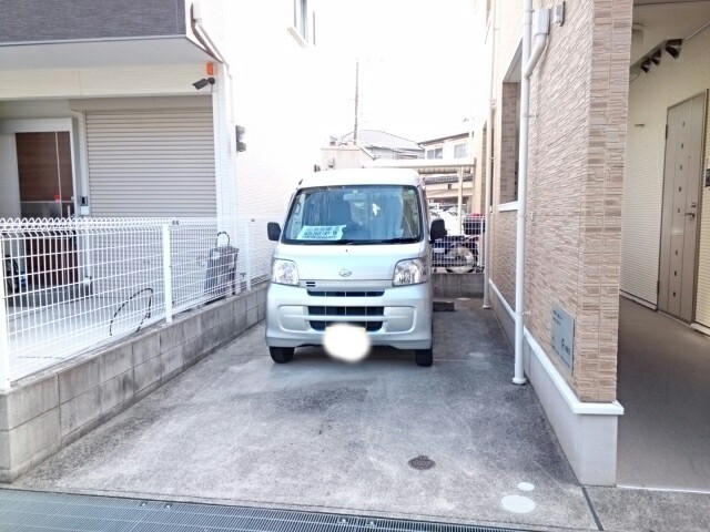 14/20 駐車場