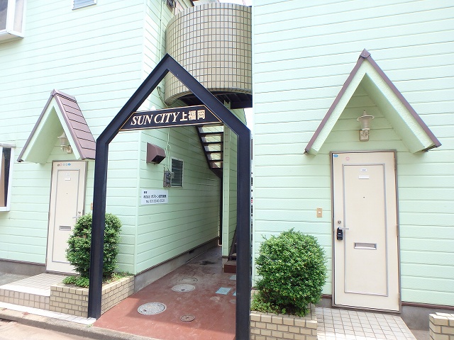 22/25 エントランス