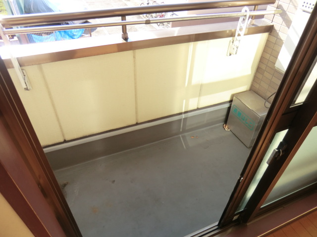 19/30 バルコニー