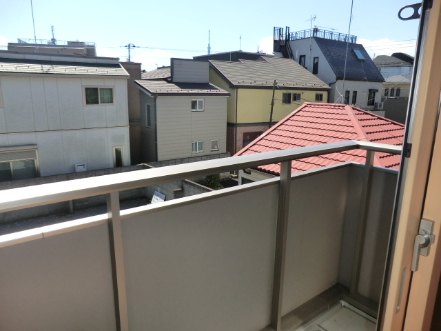 14/23 バルコニー