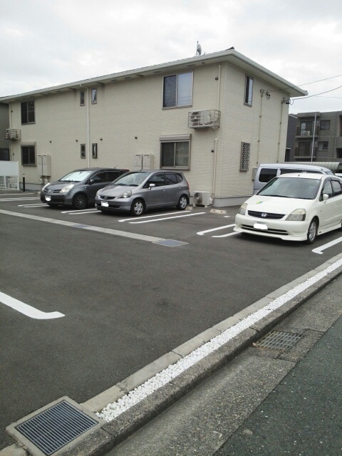 14/20 駐車場