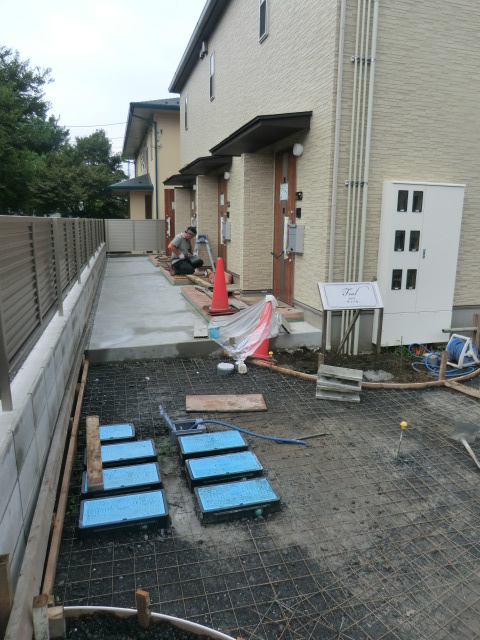 22/24 エントランス