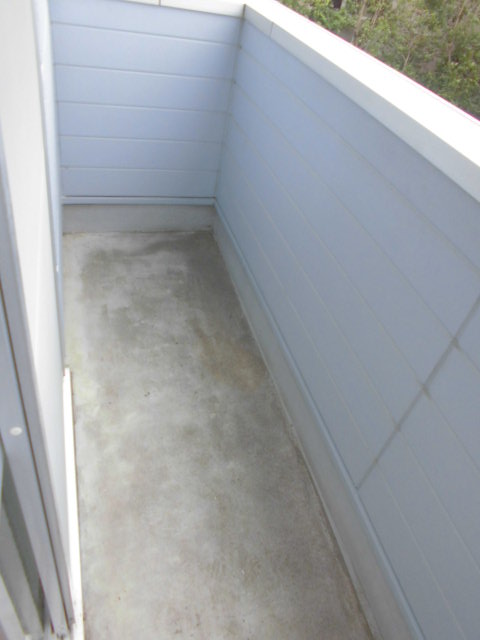 15/23 バルコニー