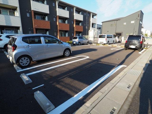 14/24 駐車場