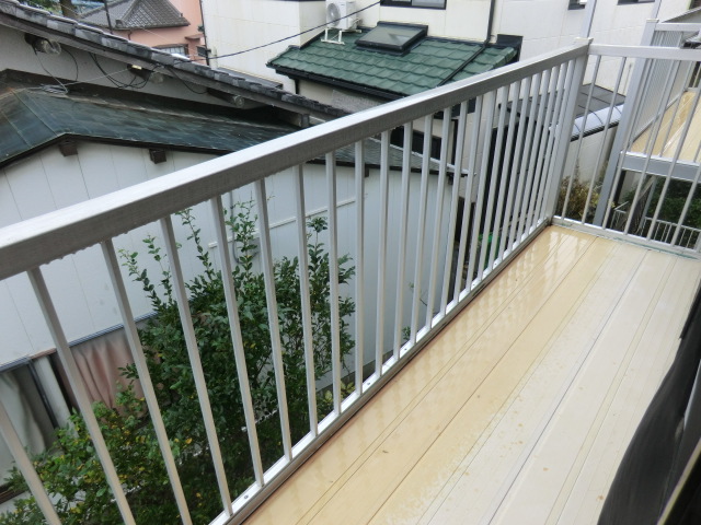 15/23 バルコニー