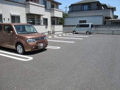 14/20 駐車場