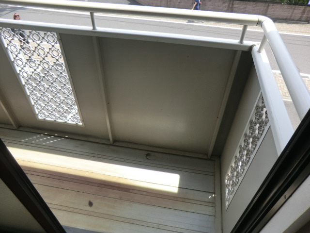 14/28 バルコニー