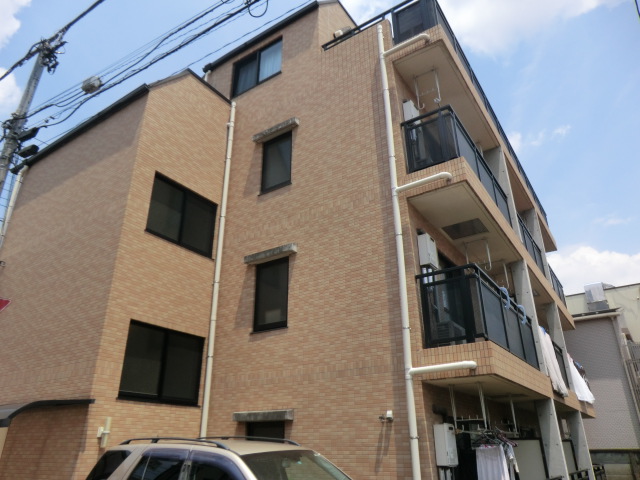 2/8 外観