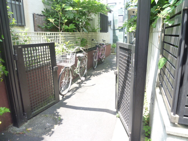 2/11 エントランス