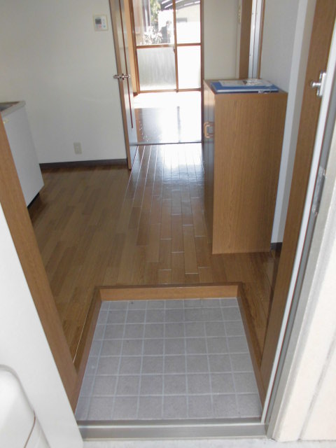 6/16 玄関