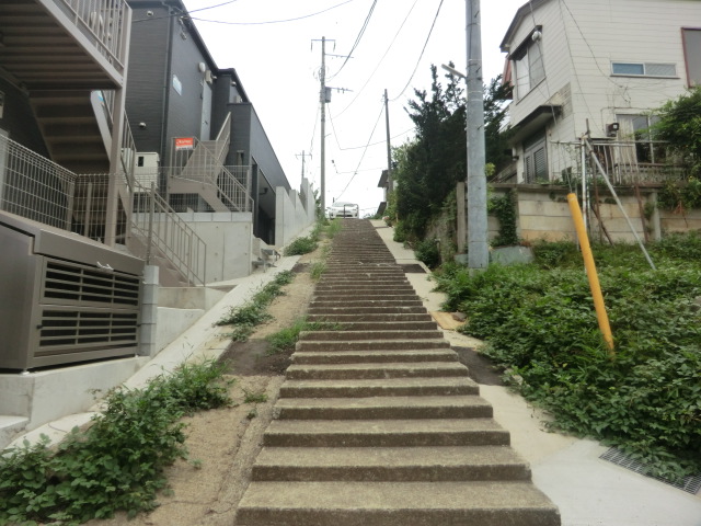 22/30 エントランス