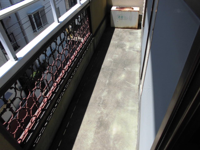 16/30 バルコニー