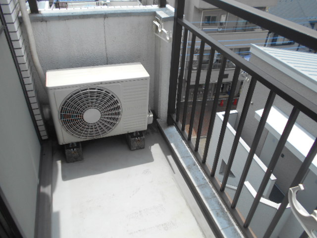 13/30 バルコニー