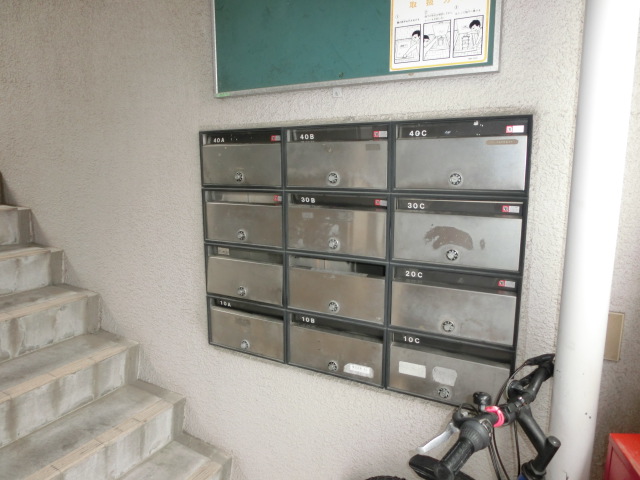 22/30 エントランス