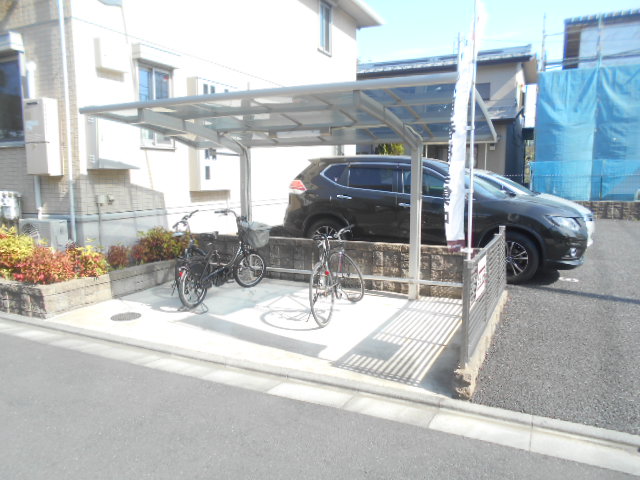 22/30 駐車場